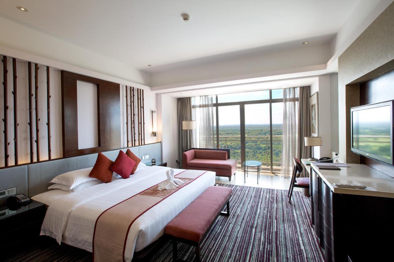 Mission Hills Resort Haikou Haikou  Exterior photo